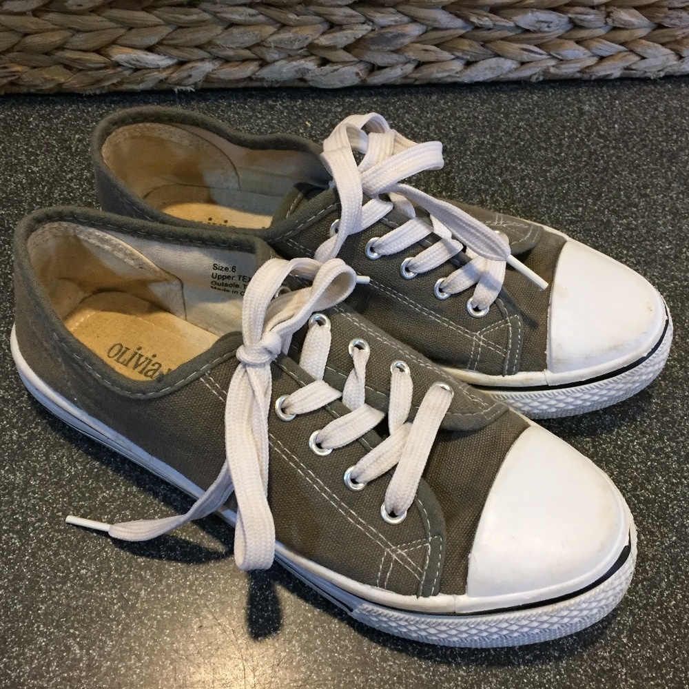 Olivia Miller Gray & White Lace Up Sneakers